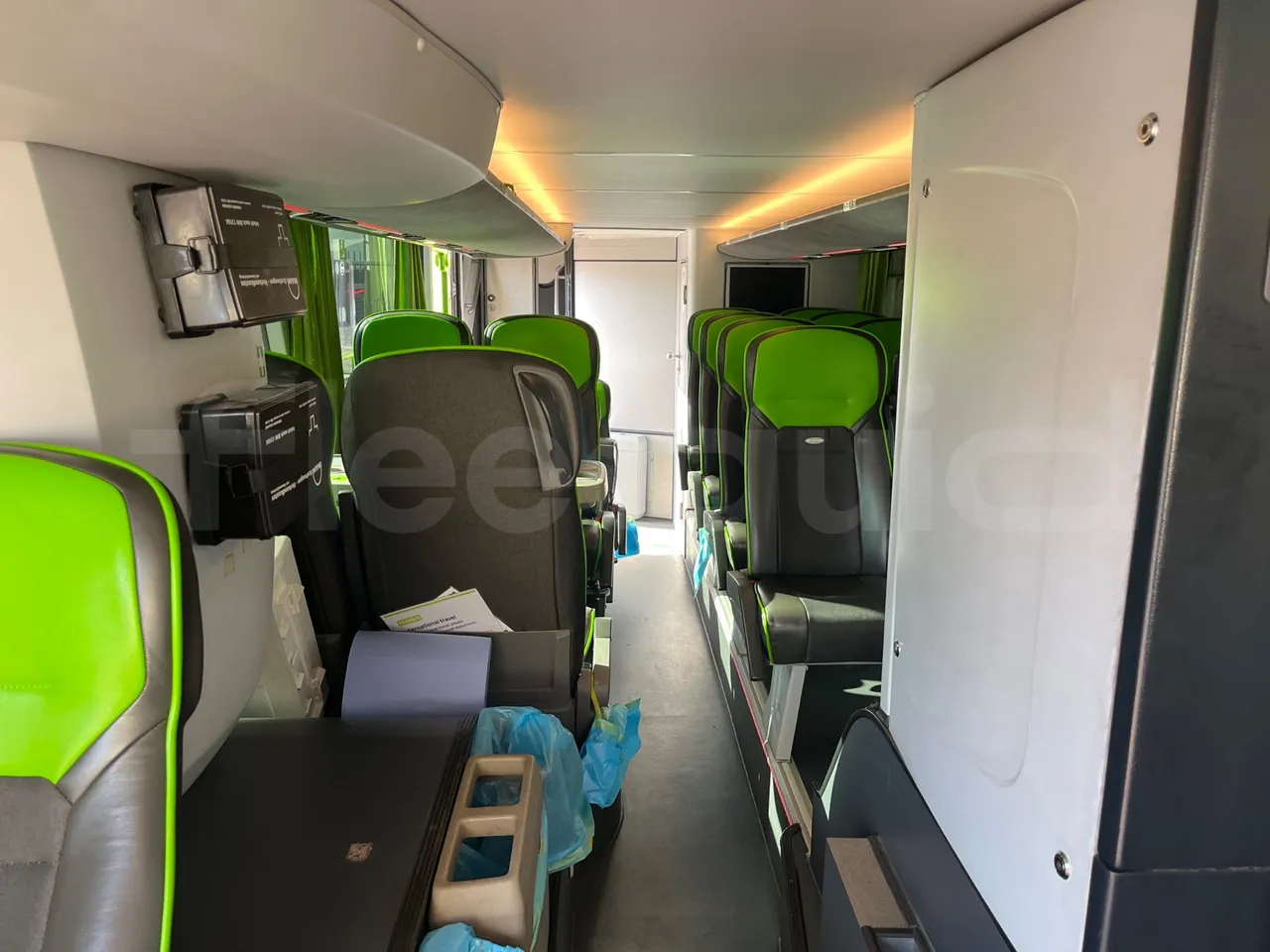 Neoplan Skyliner V6ACE - Euro6 - 375kW - 14mt - handrails photo