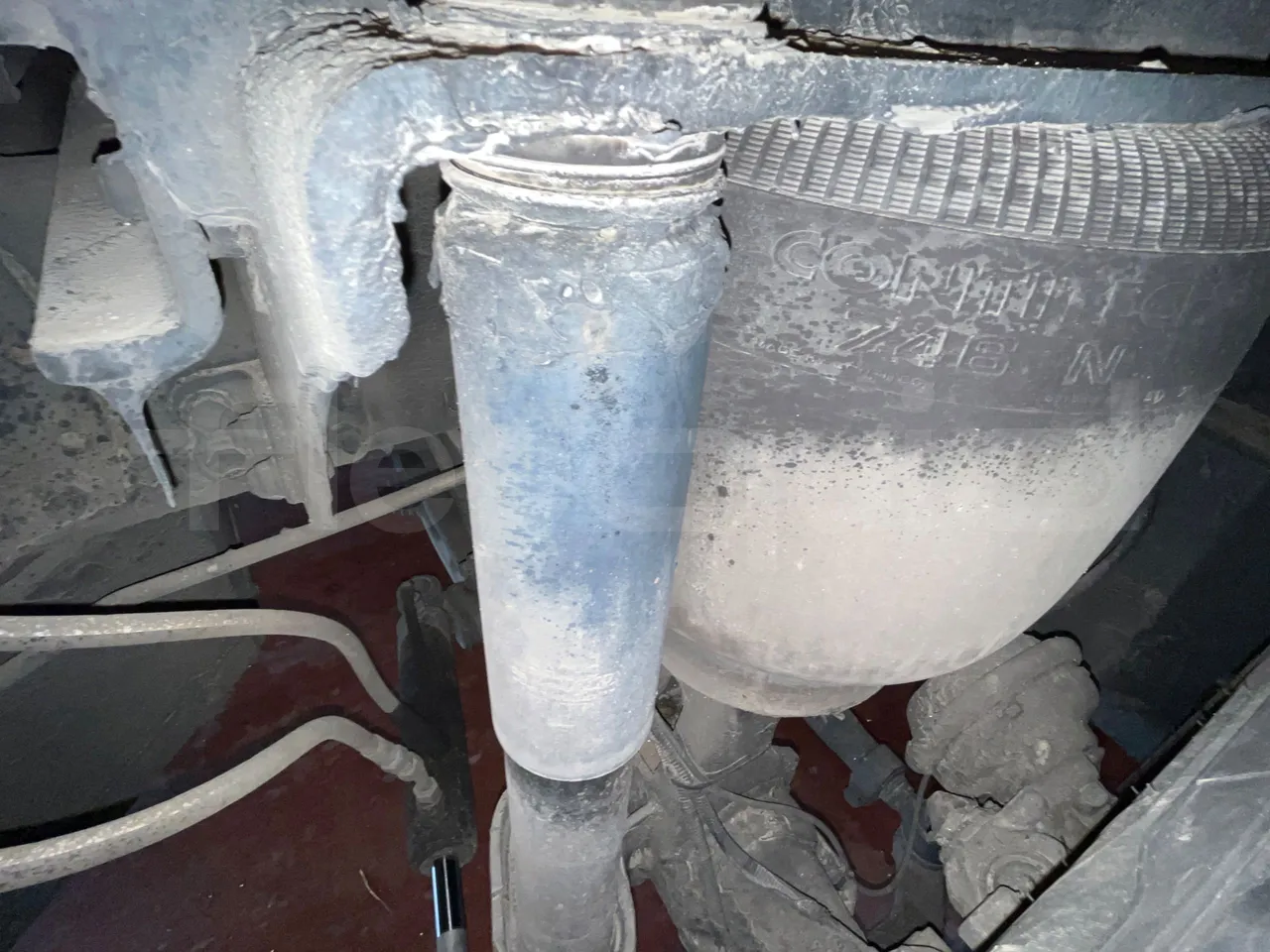 Neoplan Skyliner V6ACE - Euro6 - 375kW - 14mt - axel 3 shock absorbers 2 left