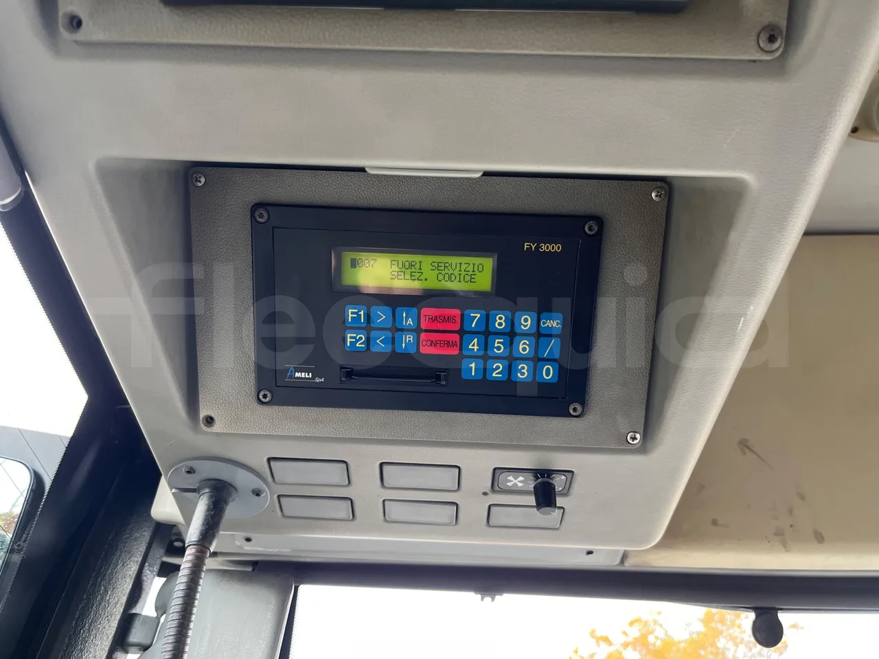 Mercedes-Benz O 530 G- 3P - Euro5 - 260kW - 17.940mt - command unit indicators