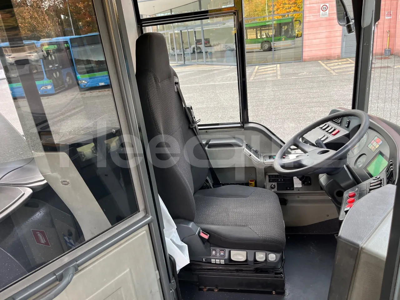 Mercedes-Benz O 530 G- 3P - Euro5 - 260kW - 17.940mt - driver's seat photo