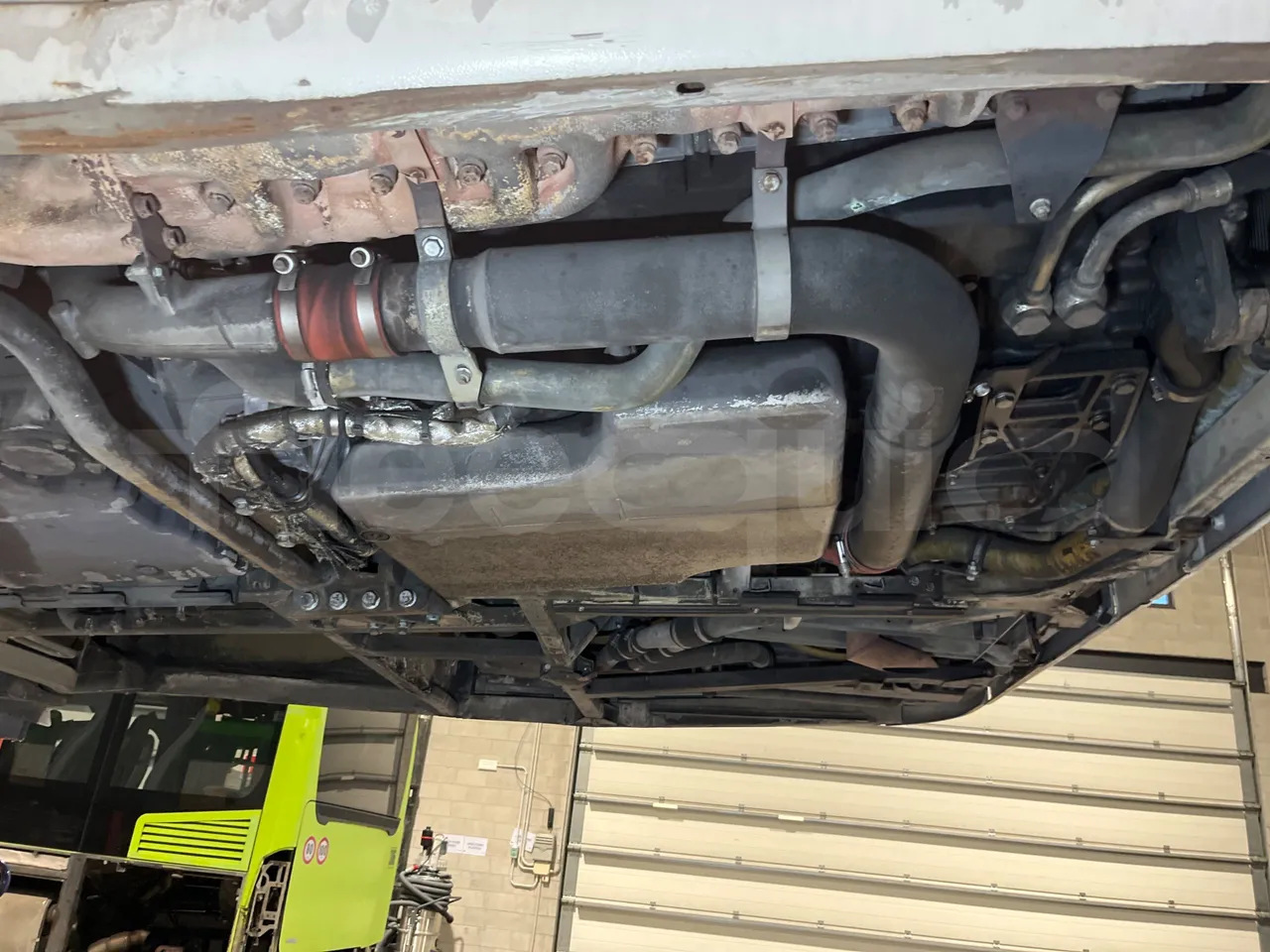 Mercedes-Benz O 530 G- 3P - Euro5 - 260kW - 17.940mt - engine without protection