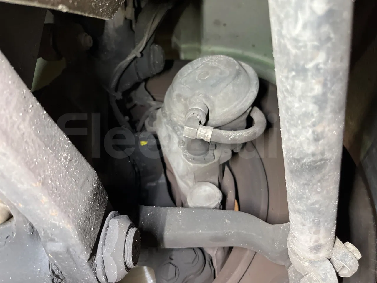 Mercedes-Benz O 530 G- 3P - Euro5 - 260kW - 17.940mt - front brake calipers left