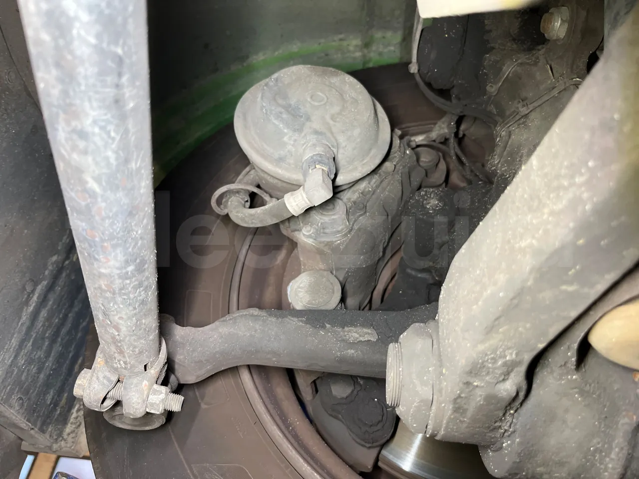 Mercedes-Benz O 530 G- 3P - Euro5 - 260kW - 17.940mt - front brake calipers right