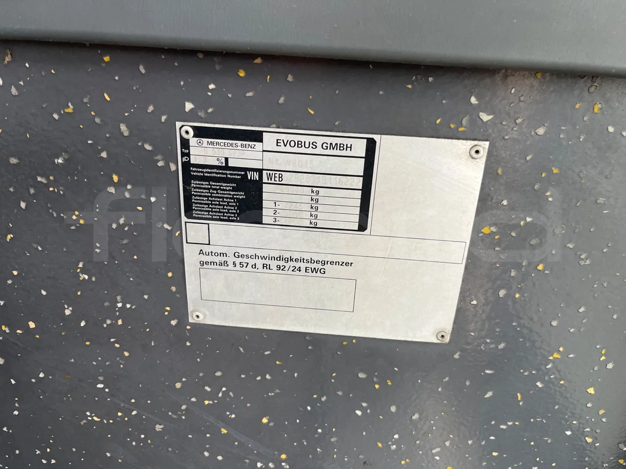 Mercedes-Benz O 530 G- 3P - Euro5 - 260kW - 17.940mt - vehicle plate photo