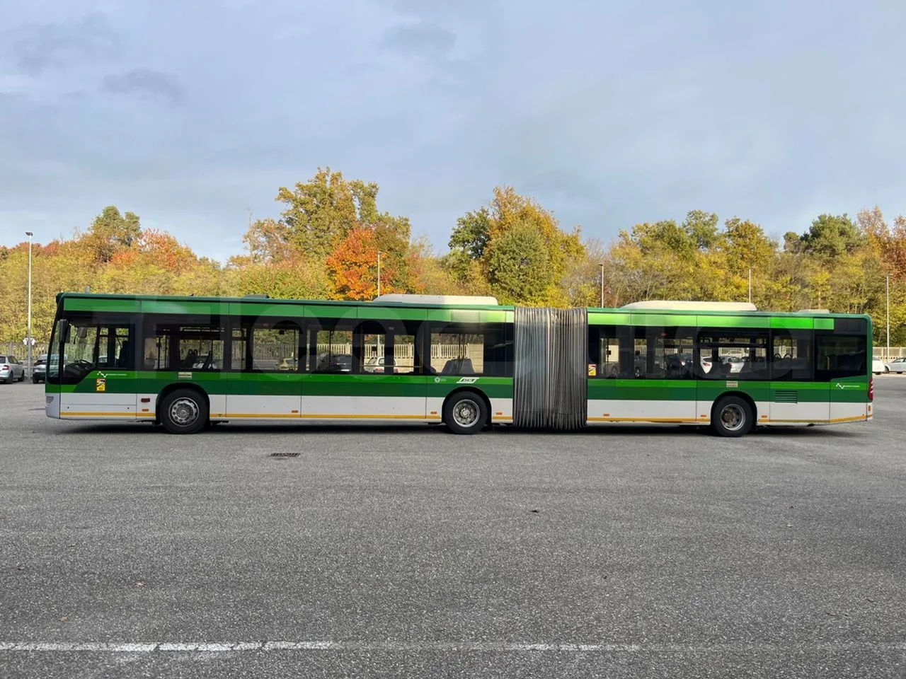 Mercedes-Benz O 530 G- 3P - Euro5 - 260kW - 17.940mt - left side photo