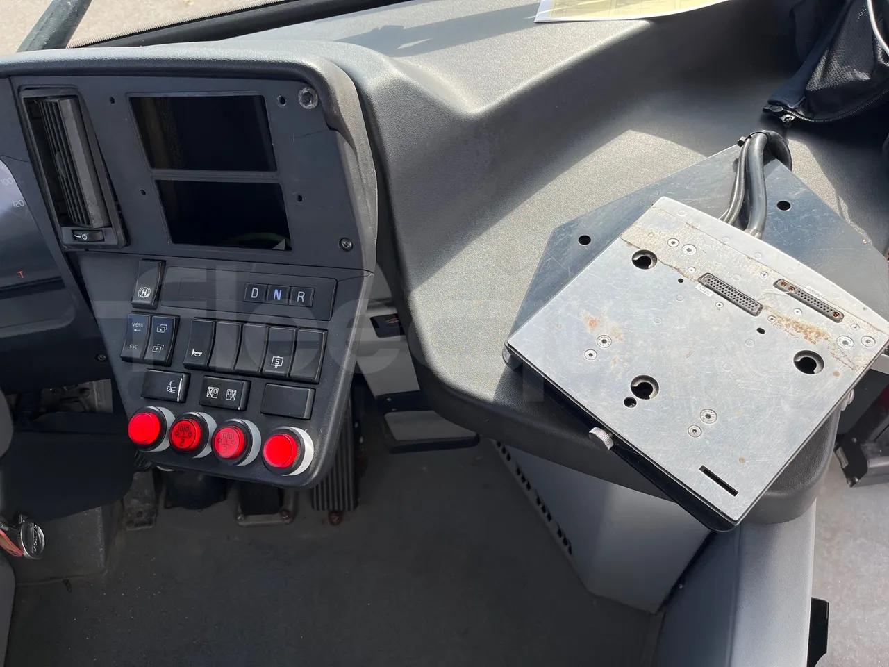 Volvo G891H L291LH24J8100 / Euro 6 - 177 Kw - 18.750 Mt - radio accessories photo