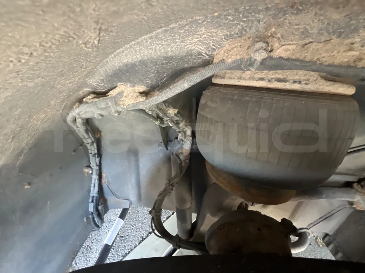 Volvo G891H L291LH24J8100 / Euro 6 - 177 Kw - 18.750 Mt - front brake calipers right