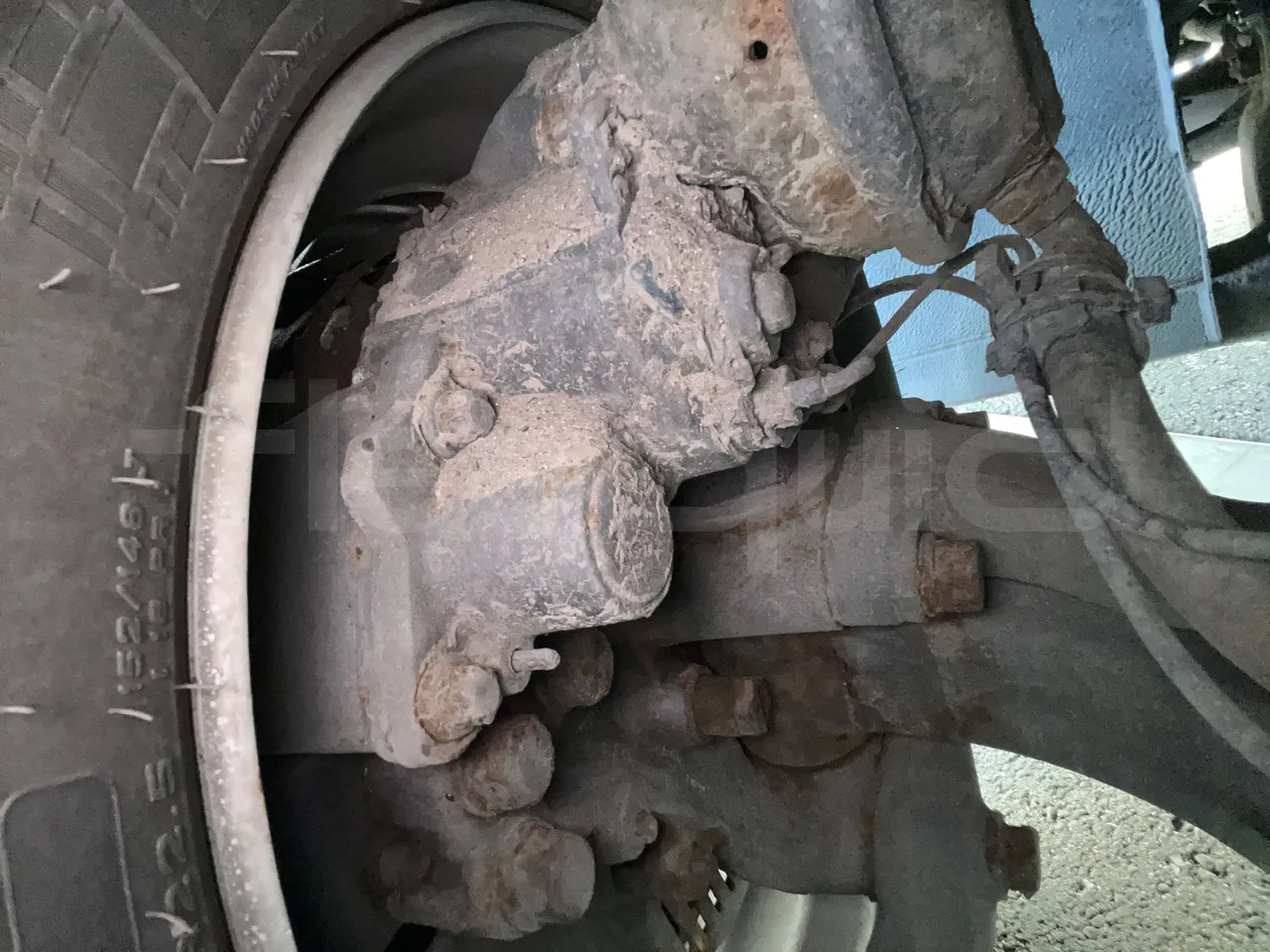 Volvo G891H L291LH24J8100 / Euro 6 - 177 Kw - 18.750 Mt - front discs left