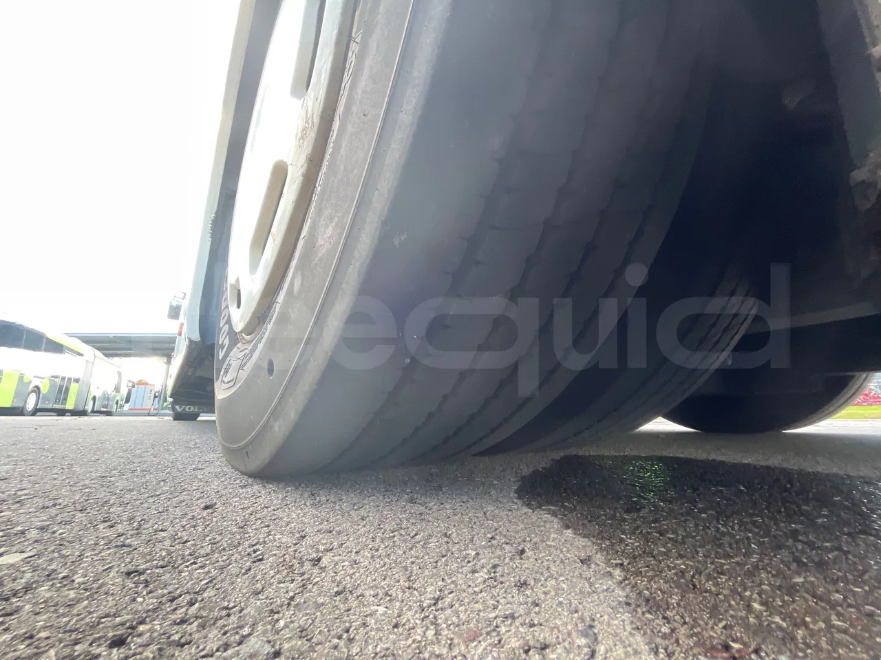 Volvo G891H L291LH24J8100 / Euro 6 - 177 Kw - 18.750 Mt - tread condition second axle tires left