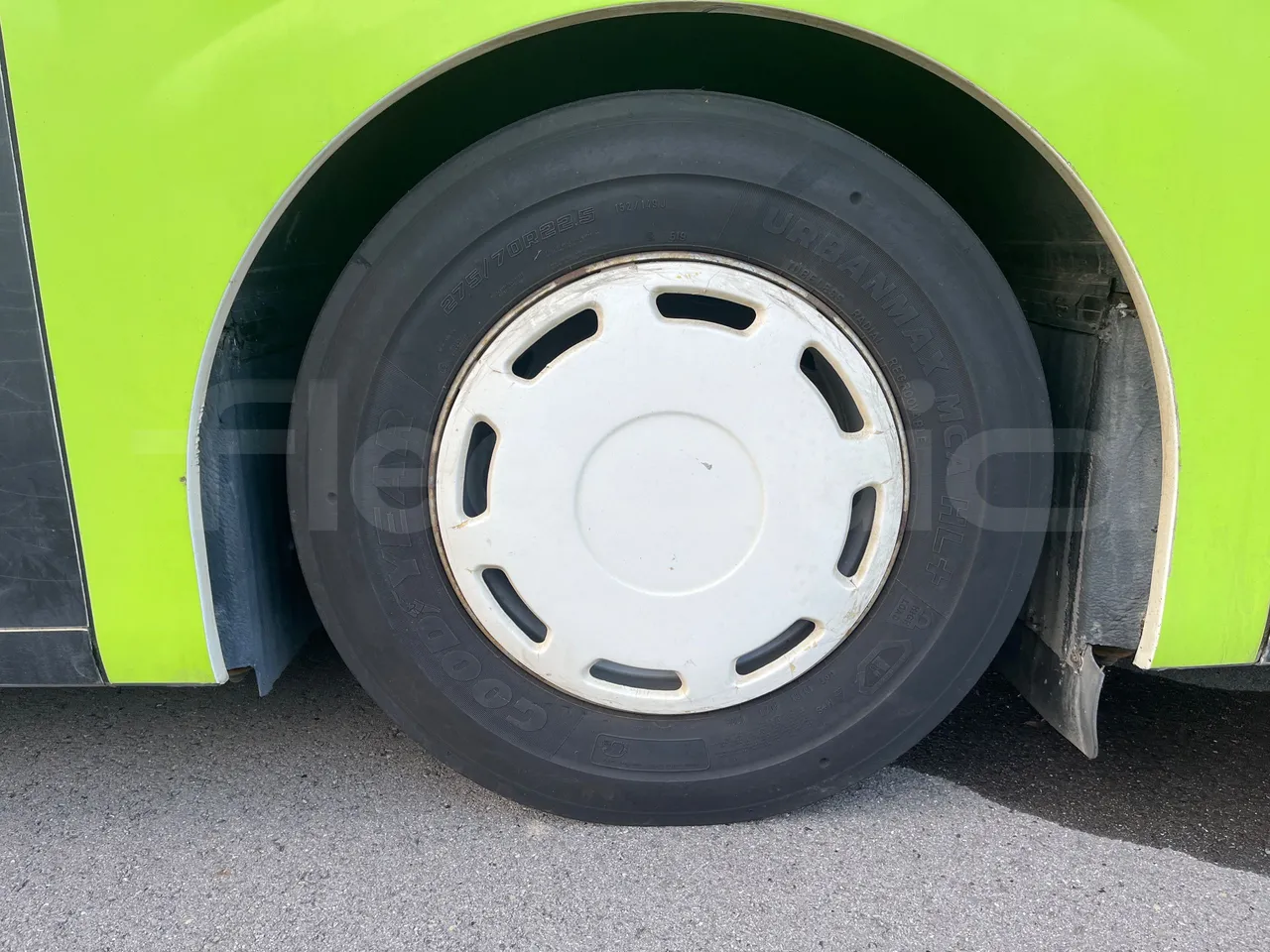 Volvo G891H L291LH24J8100 / Euro 6 - 177 Kw - 18.750 Mt - rear left tire photo