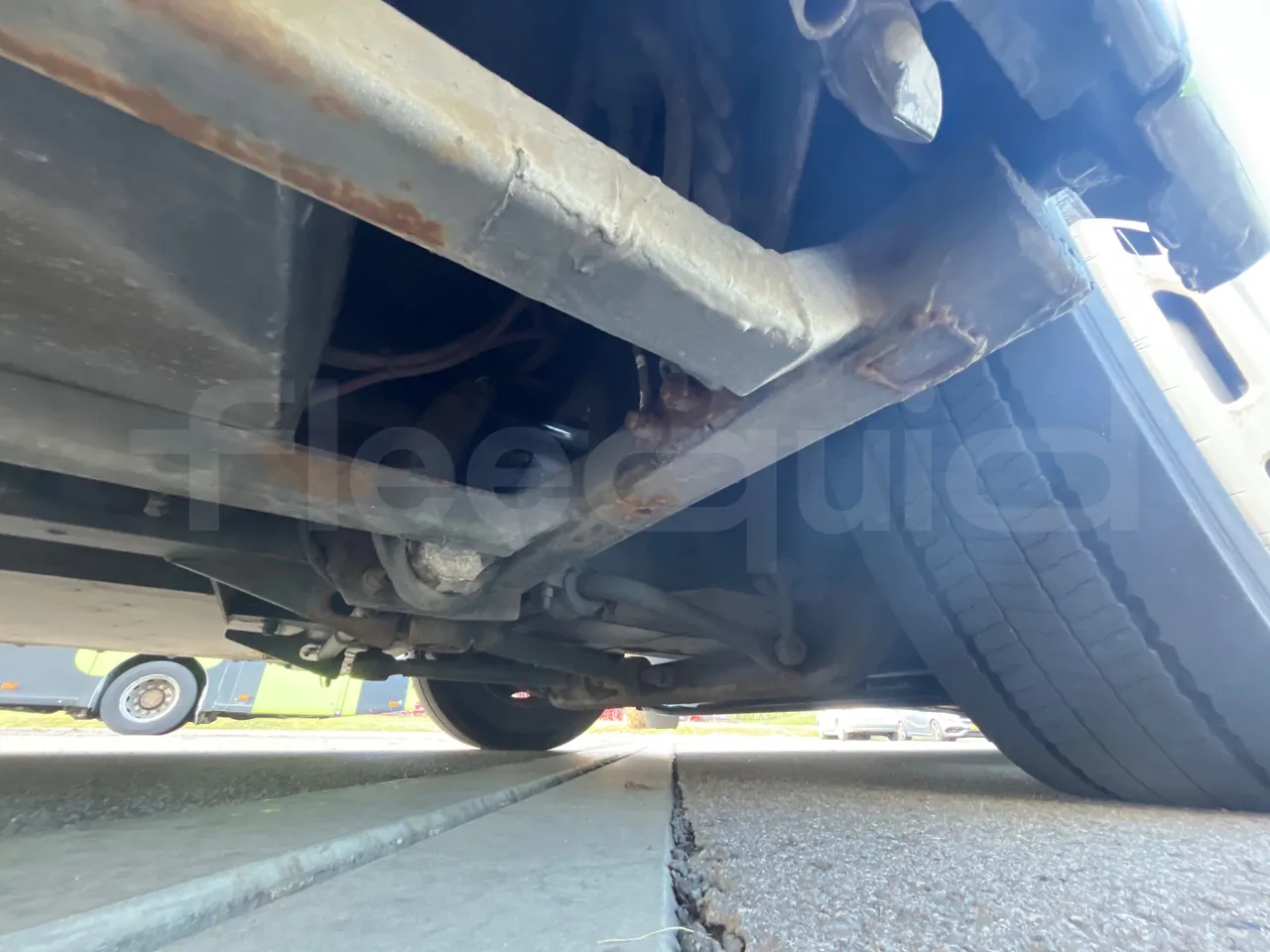 Volvo G891H L291LH24J8100 / Euro 6 - 177 Kw - 18.750 Mt - front axle left side