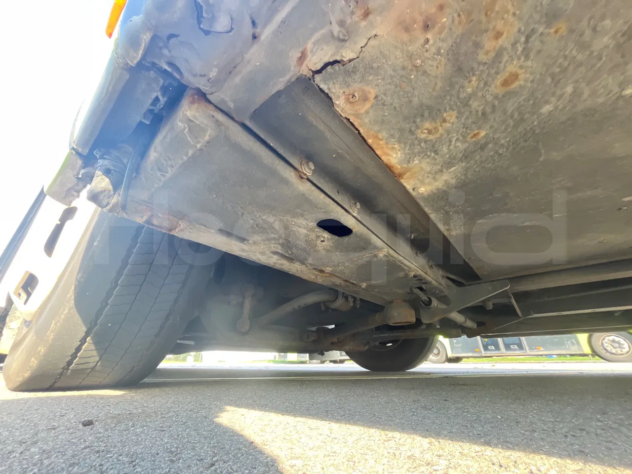 Volvo G891H L291LH24J8100 / Euro 6 - 177 Kw - 18.750 Mt - front axle right side