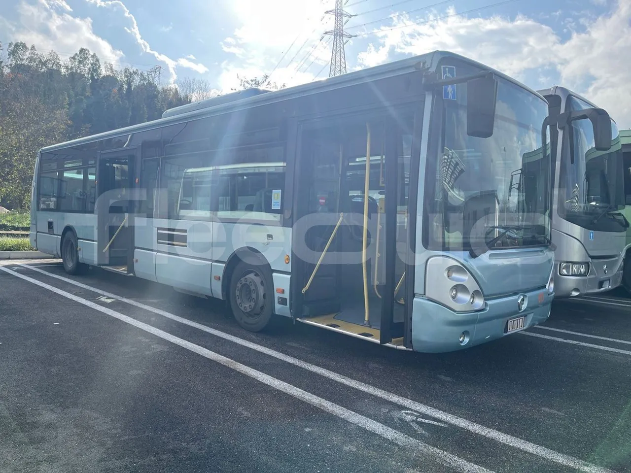 Irisbus Citelis PS09D1 PS09D1-98  - Euro5 - 213kW - 11.990mt - 3/4 right front doors open