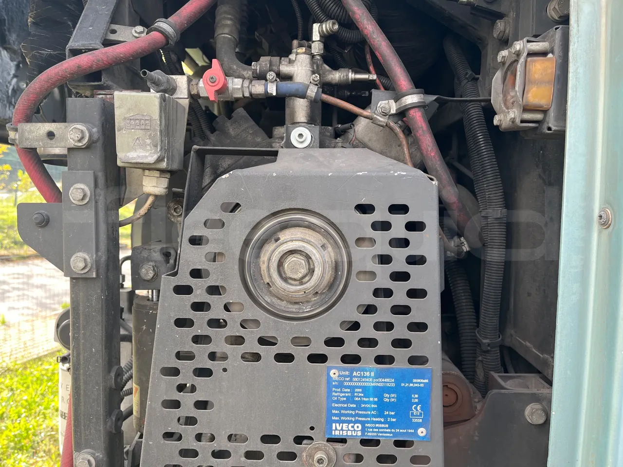 Irisbus Citelis PS09D1 PS09D1-98  - Euro5 - 213kW - 11.990mt - air conditioning compressor