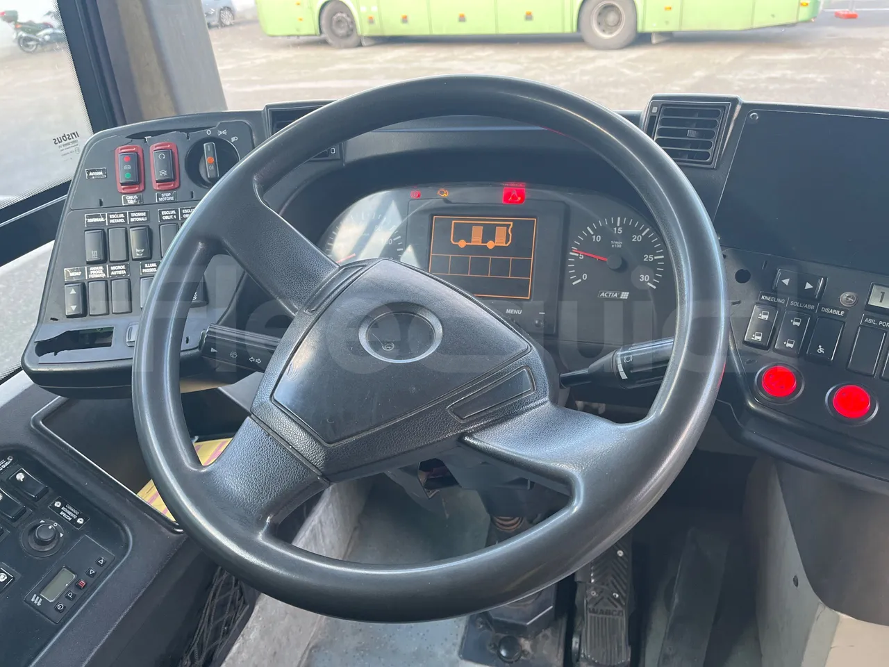 Irisbus Citelis PS09D1 PS09D1-98  - Euro5 - 213kW - 11.990mt - steering wheel photo
