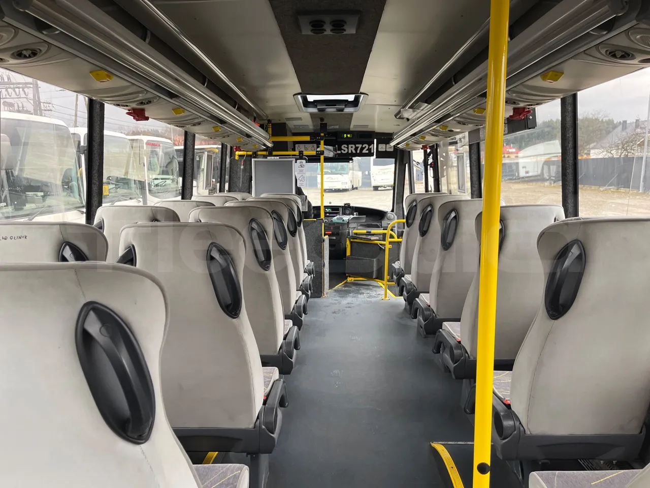 Kutsenits IC HNF-1 - EUR5 - 125kW -8.5m - forward view all seats last row height