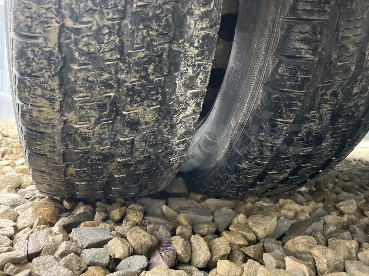 Kutsenits IC HNF-1 - EUR5 - 125kW -8.5m - tread condition second axle tires right