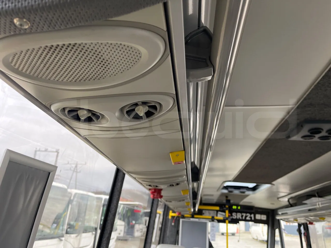 Kutsenits IC HNF-1 - EUR5 - 125kW -8.5m - overhead compartments photo