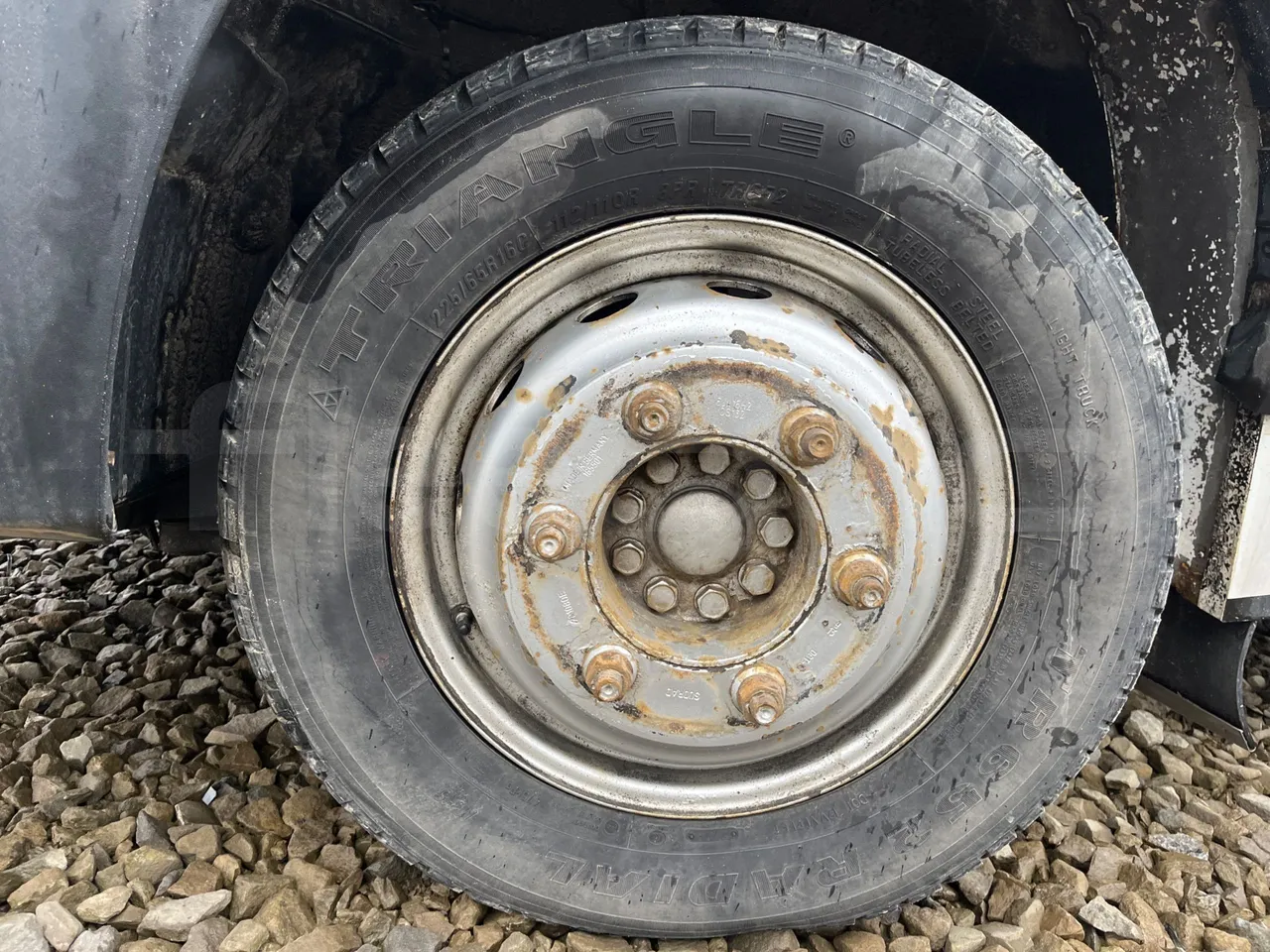 Kutsenits IC HNF-1 - EUR5 - 125kW -8.5m - front left tire measurements