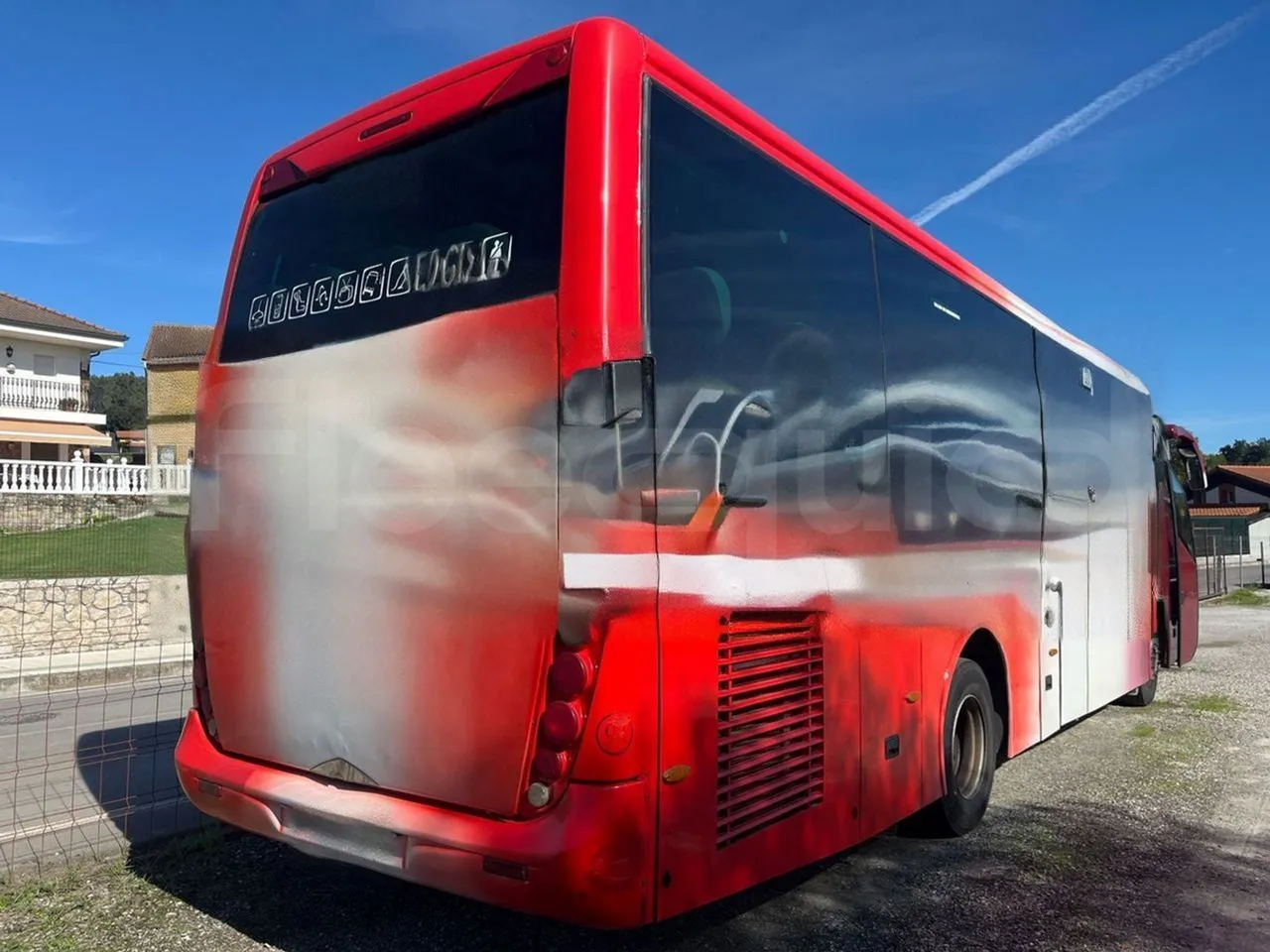 Man 18.314HOCL-NL SL353 -EUR4 -257kW - 12m - 3/4 right rear doors closed
