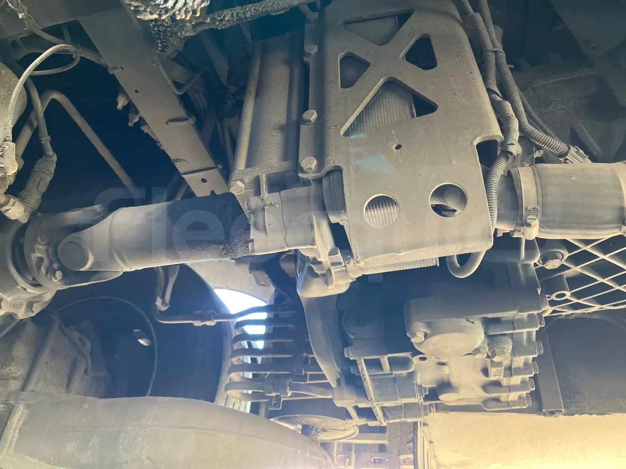 Man 18.314HOCL-NL SL353 -EUR4 -257kW - 12m - driveshaft photo