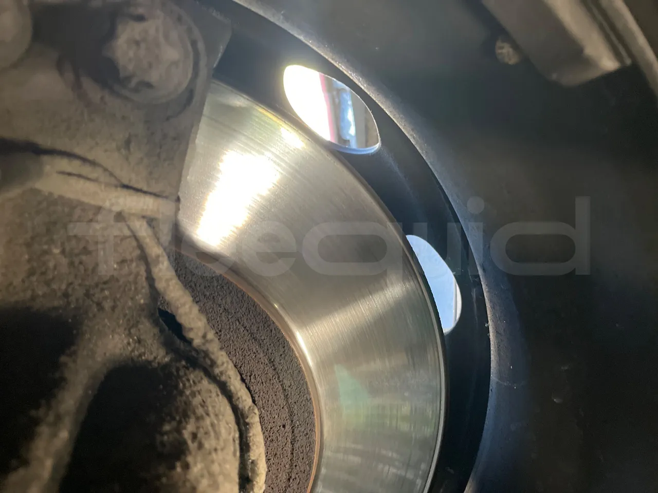 Man 18.314HOCL-NL SL353 -EUR4 -257kW - 12m - front discs left