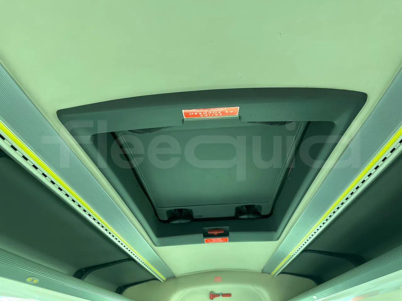 Man 18.314HOCL-NL SL353 -EUR4 -257kW - 12m - roof hatch 1