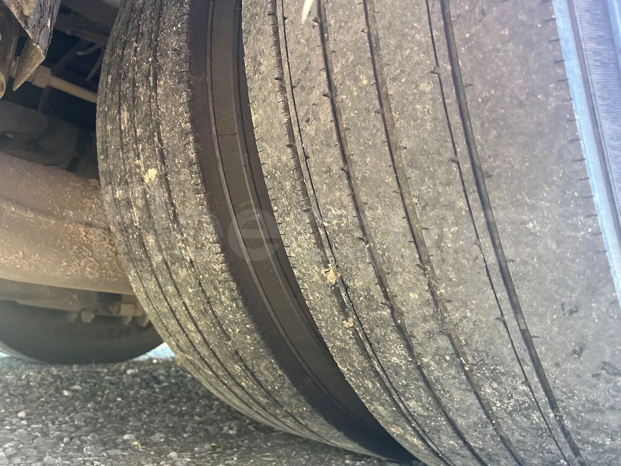 Man 18.314HOCL-NL SL353 -EUR4 -257kW - 12m - tread condition second axle tires left
