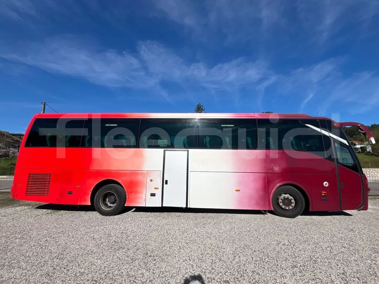 Man 18.314HOCL-NL SL353 -EUR4 -257kW - 12m - right side doors closed