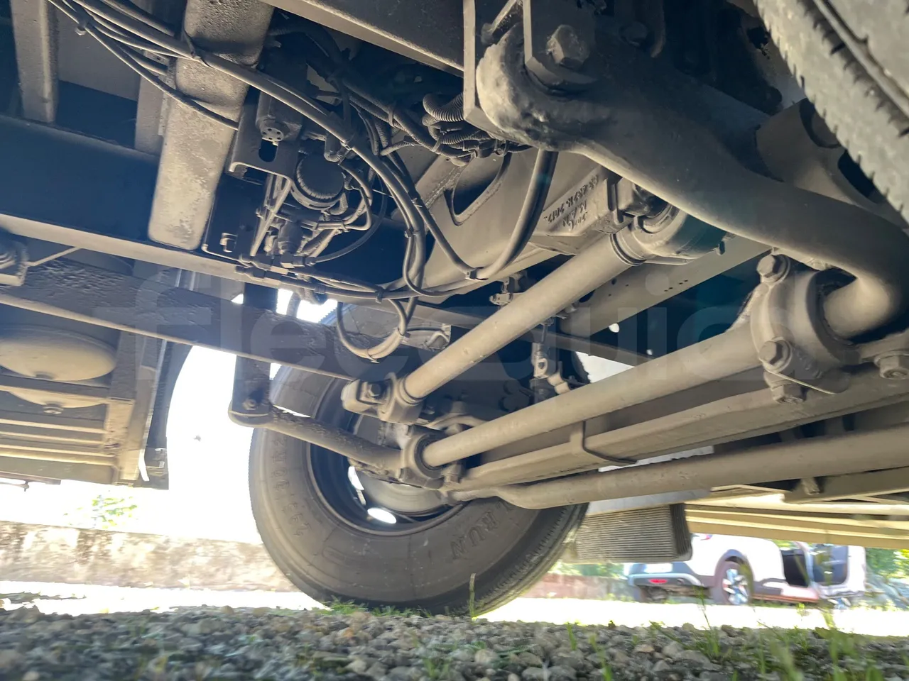 Man 18.314HOCL-NL SL353 -EUR4 -257kW - 12m - front axle left side