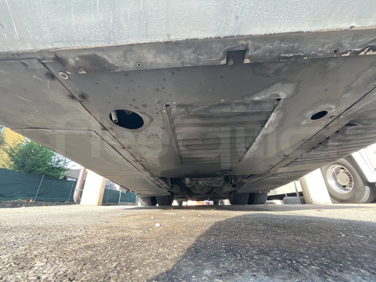 Irisbus New Domino 397E/12.4  - Euro4 - 331kW - 12.410mt - axle 2 discs left