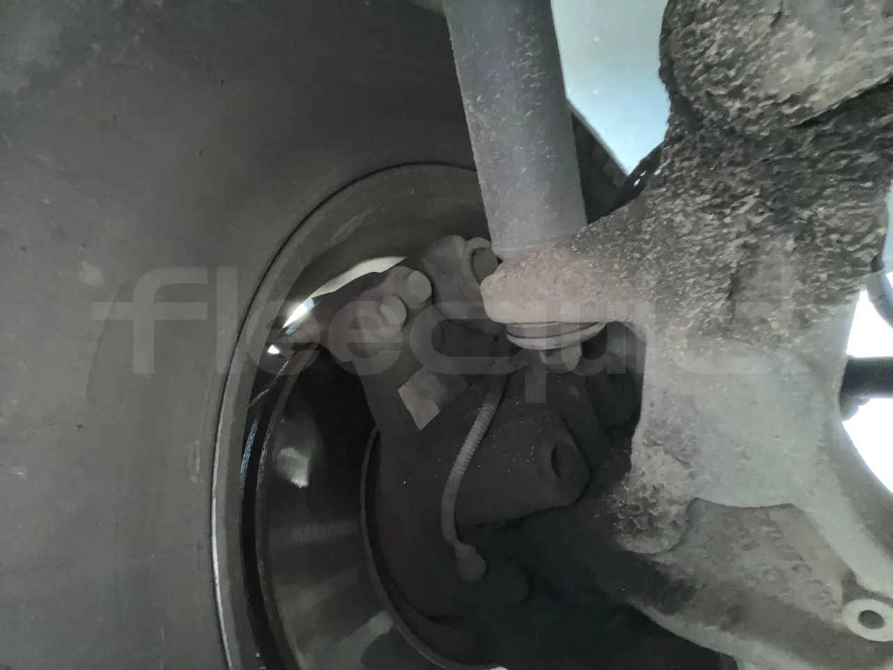 Irisbus New Domino 397E/12.4  - Euro4 - 331kW - 12.410mt - front air springs left