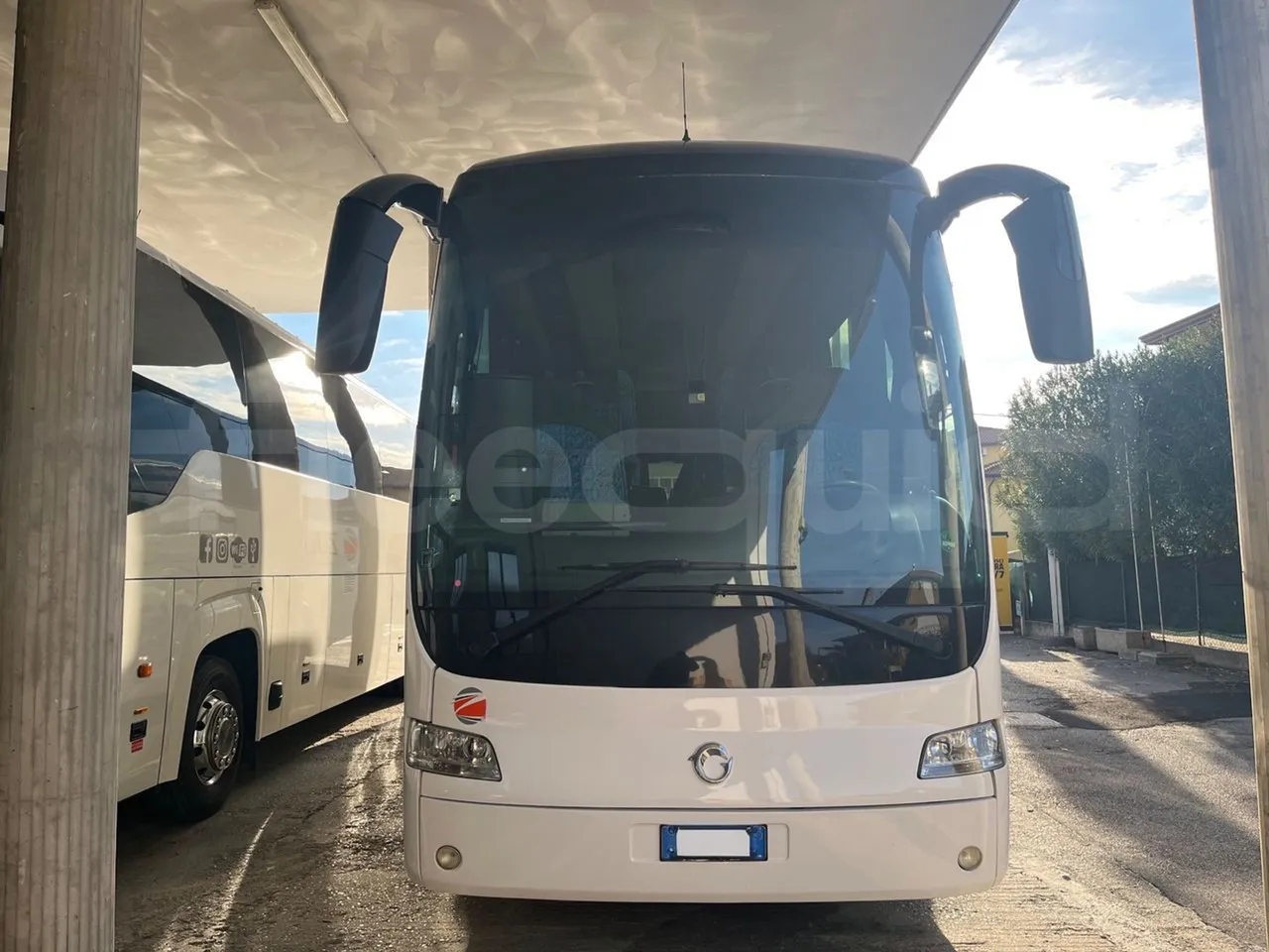 Irisbus New Domino 397E/12.4  - Euro4 - 331kW - 12.410mt - front photo