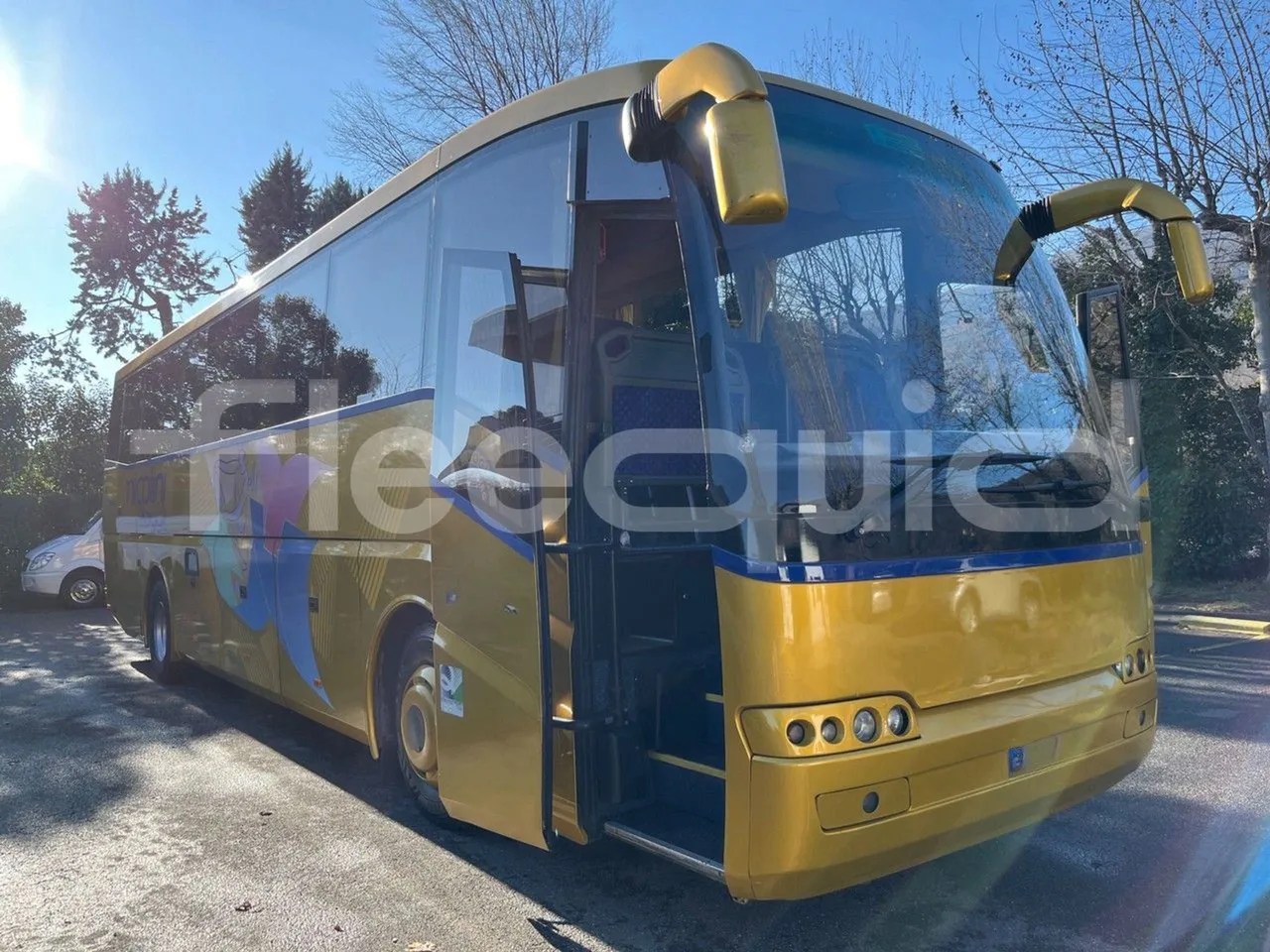 Iveco DallaVia - Fourth Door Open