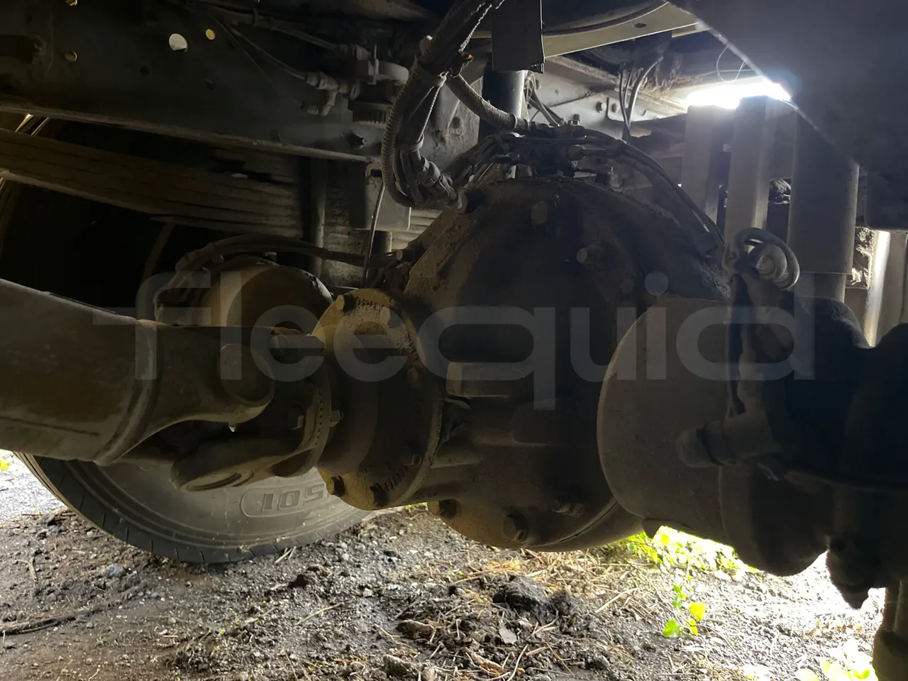 Iveco 130/120 Euro3 - 134kW - 5.995mt - axle 3 left side