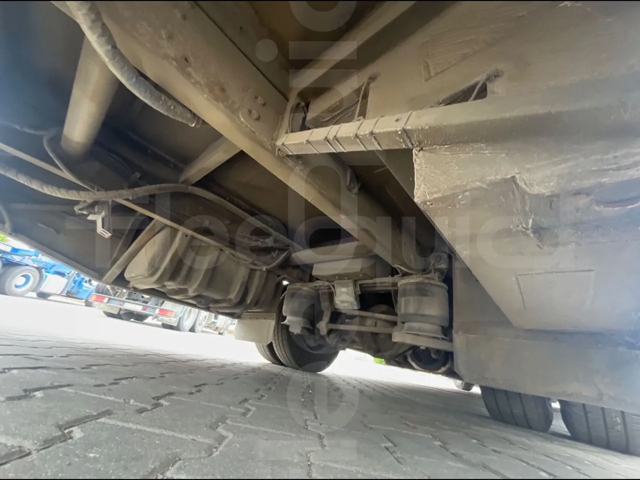 Iveco Daily 70C18 - EUR6 - 132kW - 8.04m - front discs left