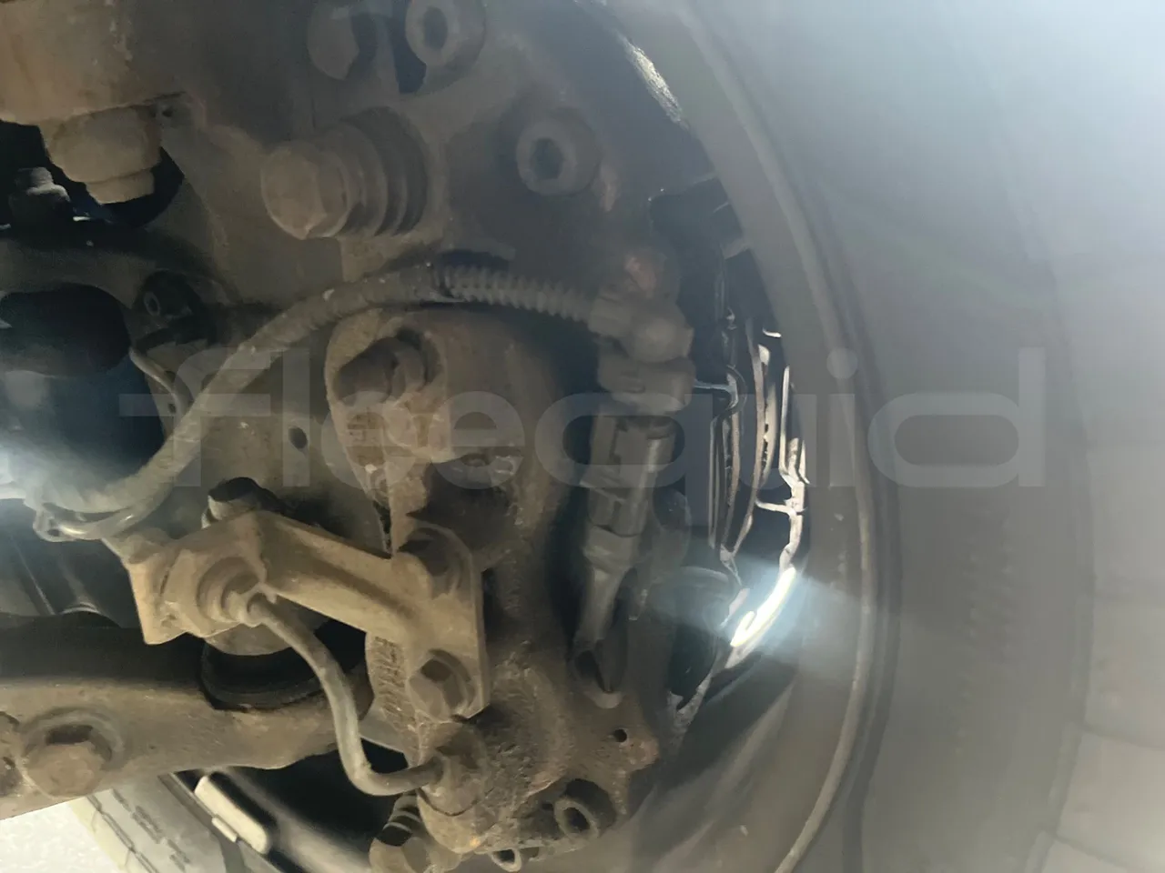 Iveco Daily 70C18 - EUR6 - 132kW - 8.04m - front shock absorbers right