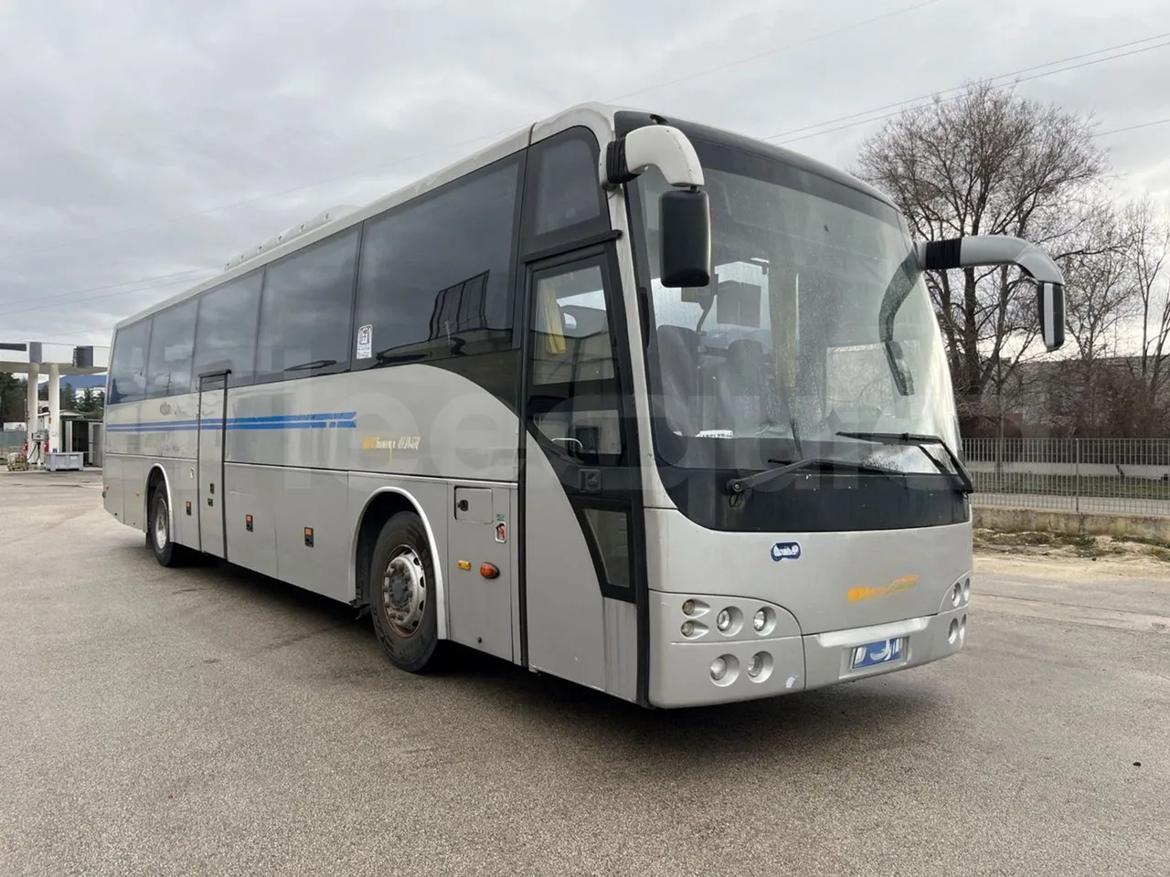 Temsa Safari RD R A T-I53 - Euro 5 - 266 kw - 12.200 mt - 3/4 front right doors