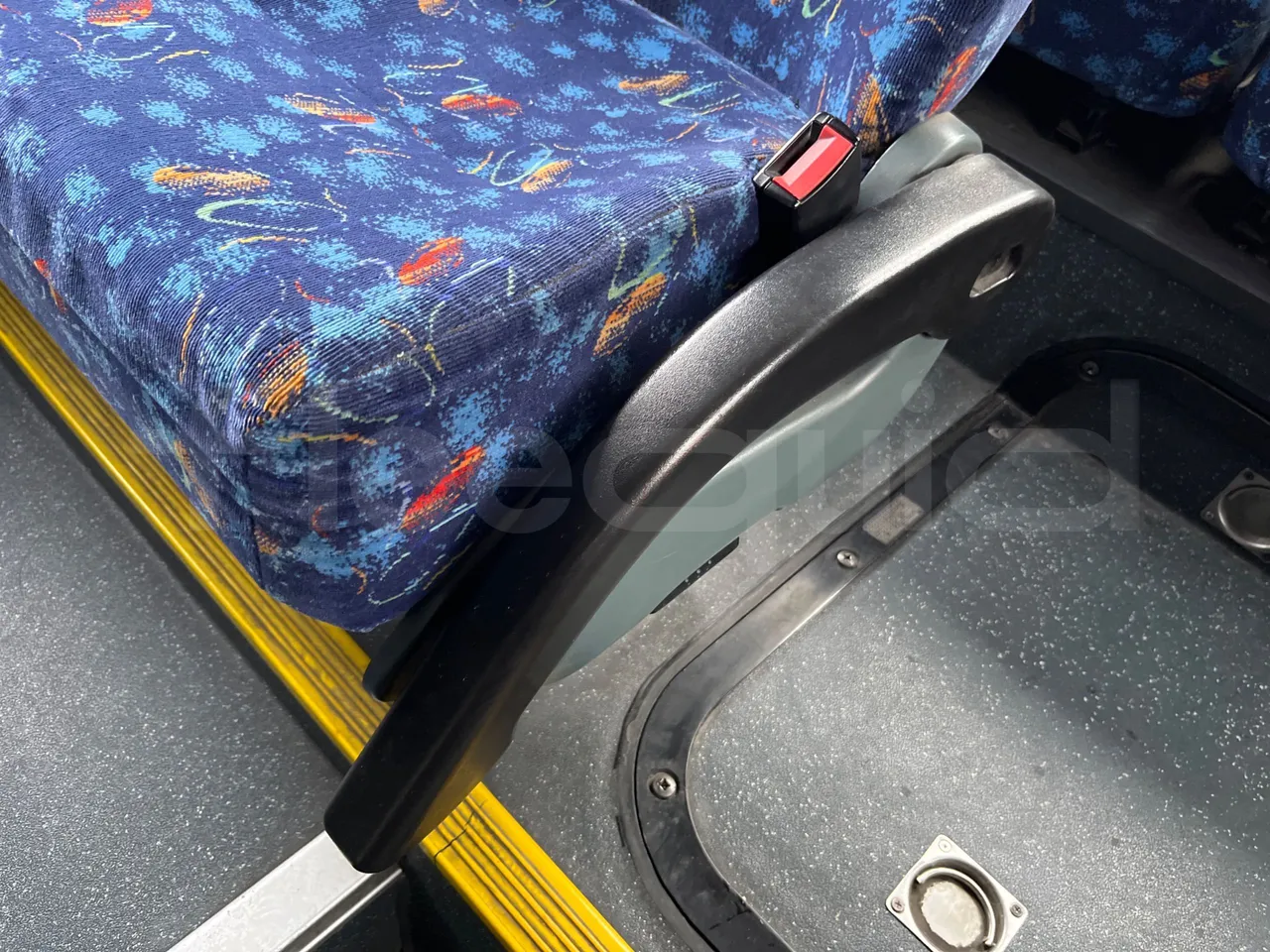 Temsa Safari RD R A T-I53 - Euro 5 - 266 kw - 12.200 mt - armrest detail photo