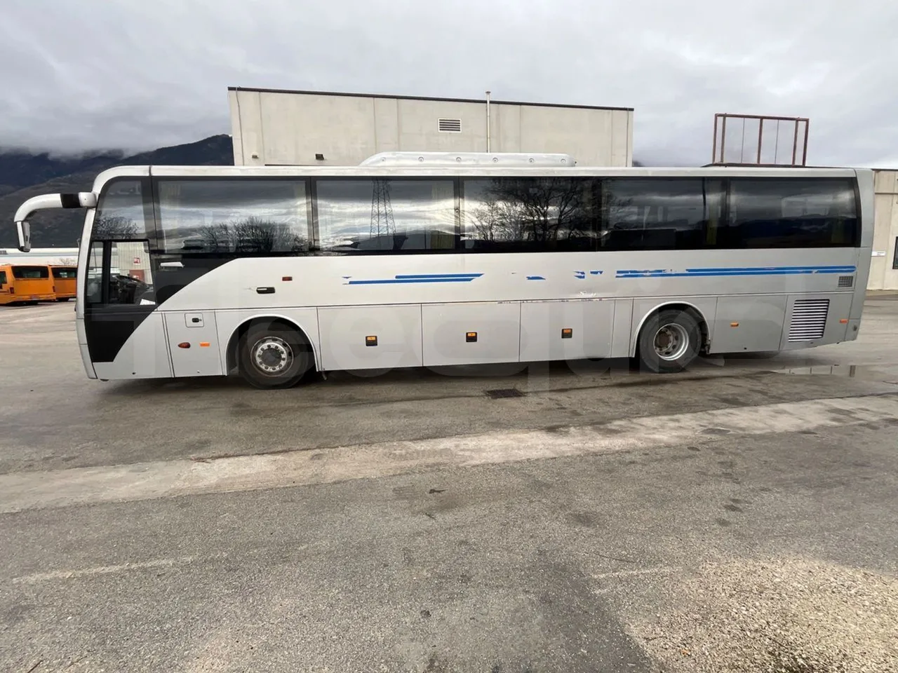 Temsa Safari RD R A T-I53 - Euro 5 - 266 kw - 12.200 mt - left side photo