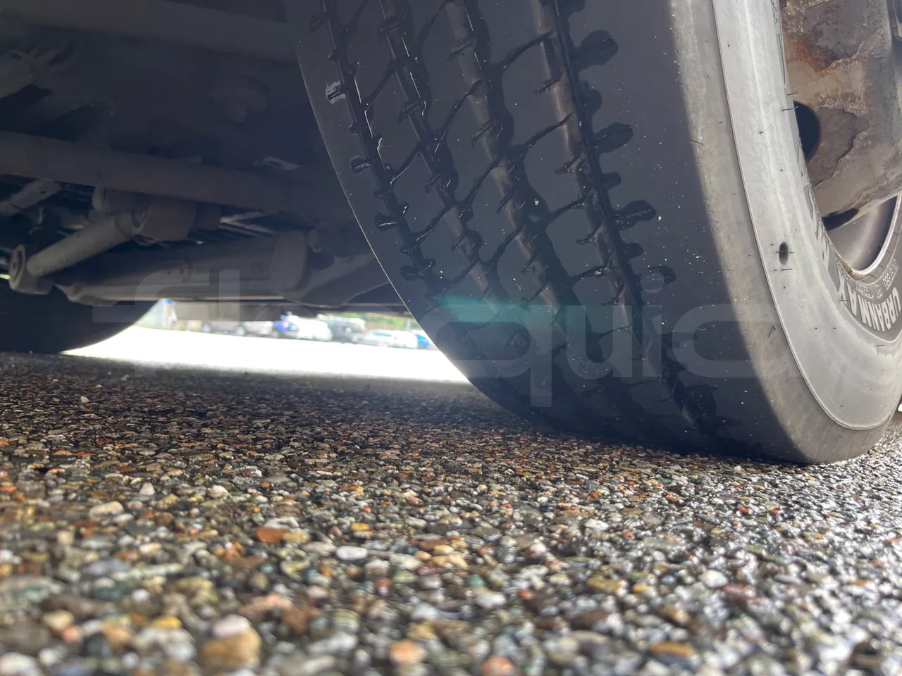 Mercedes-Benz Conecto 628B02-BD1GKEB/ Euro 6 - 265 Kw - 17.956 Mt - tread condition front tires left