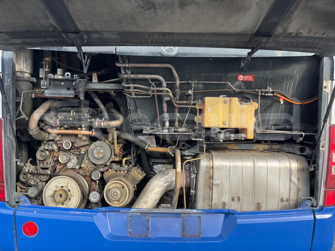 Mercedes-Benz Conecto 628B02-BD1GKEB/ Euro 6 - 265 Kw - 17.956 Mt - rear hatch open