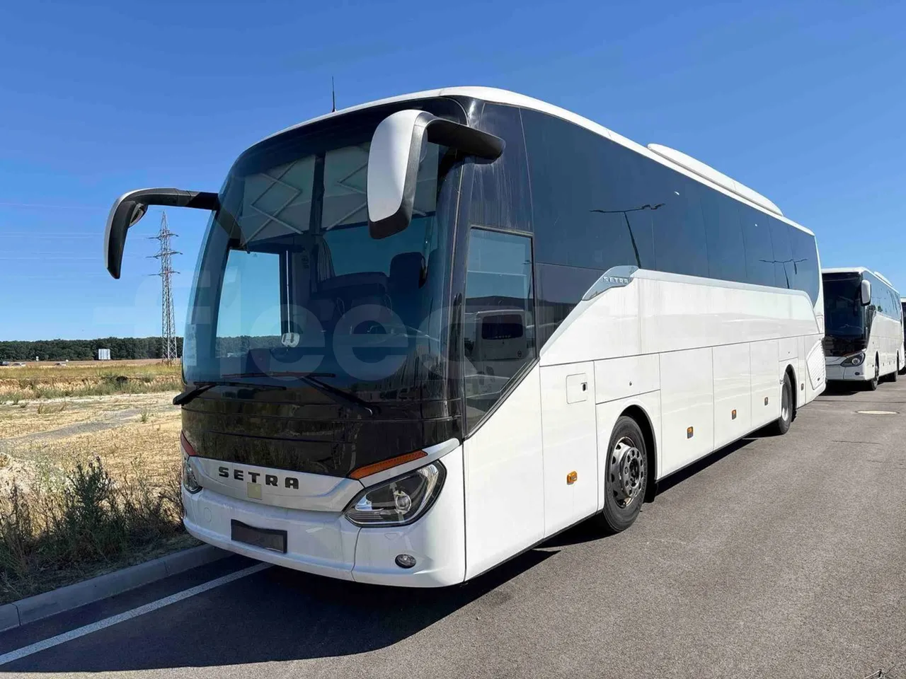 Setra S515 - 3/4 front left