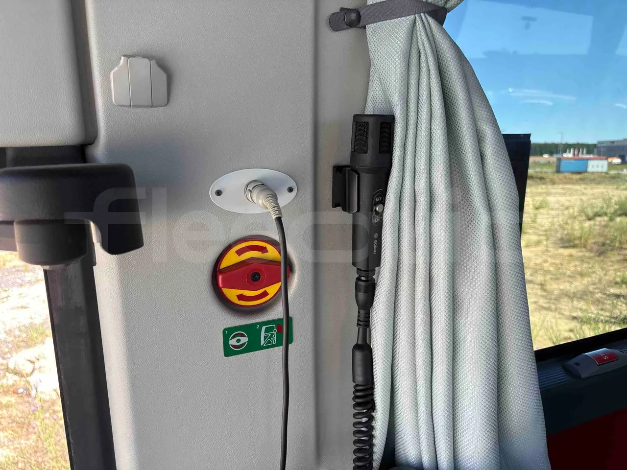 Setra S515 - hostes microphone accessories photo