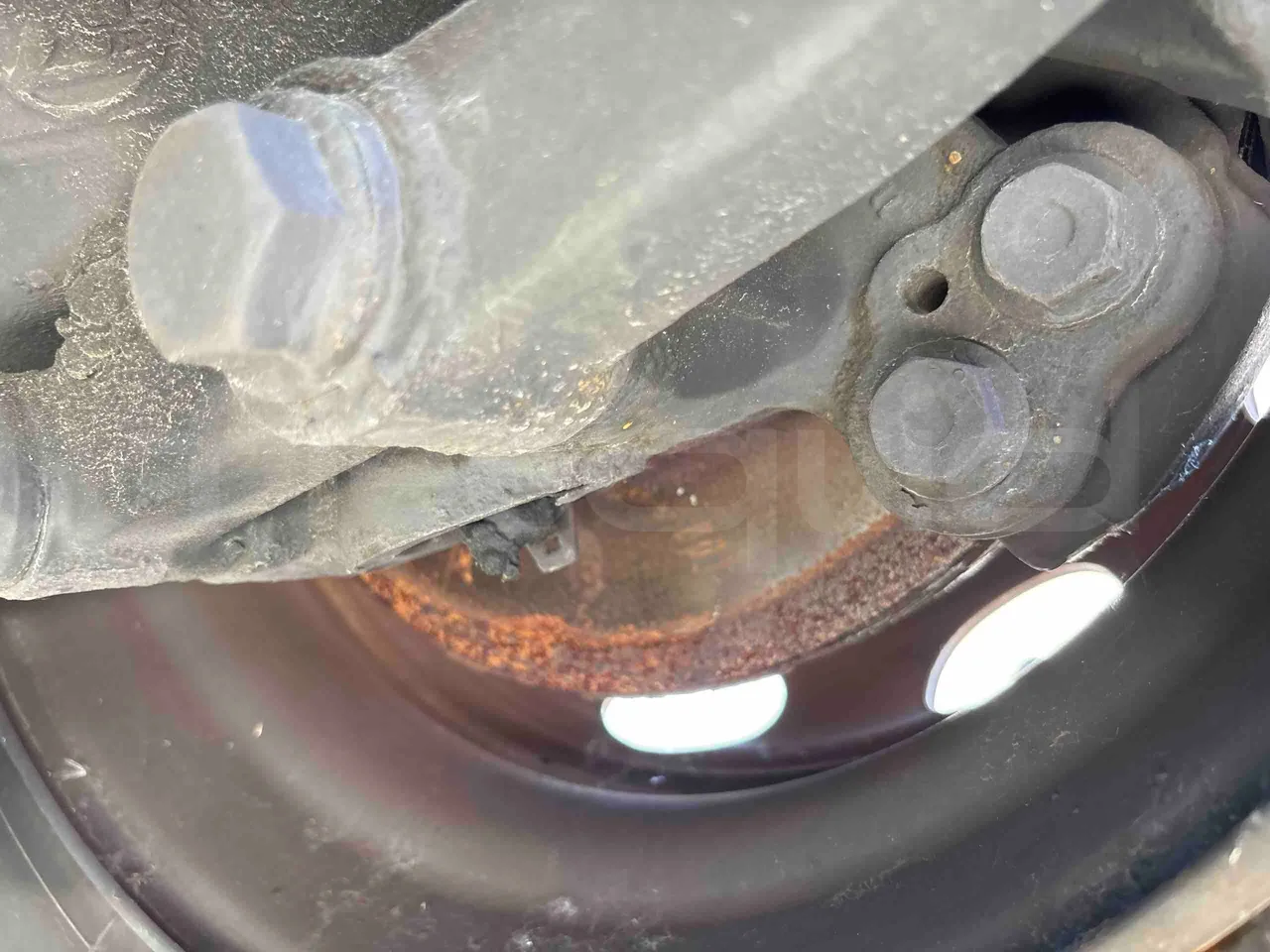 Setra S515 - front discs left