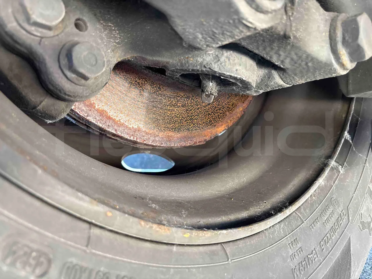 Setra S515 - front discs right