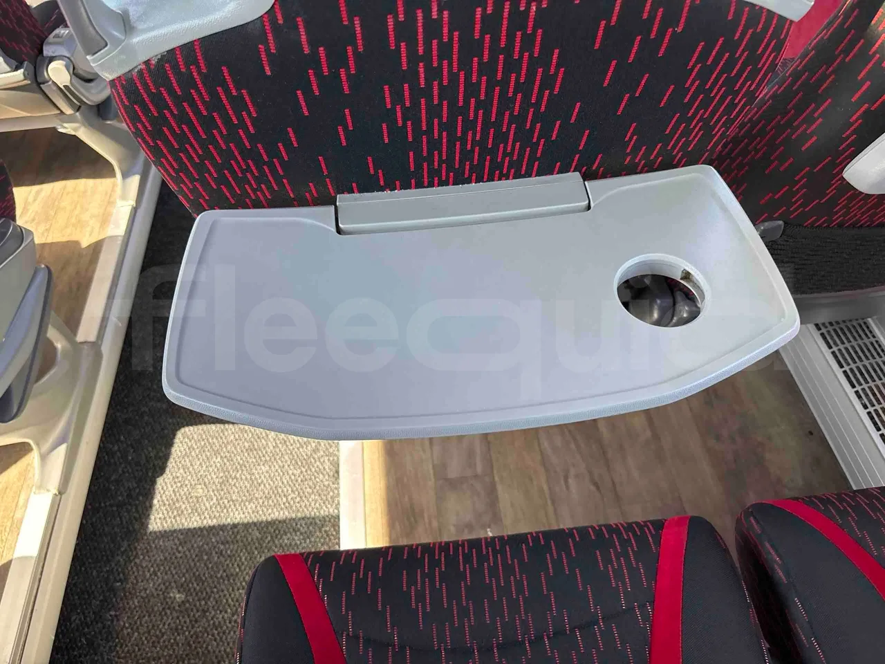 Setra S515 - table detail photo