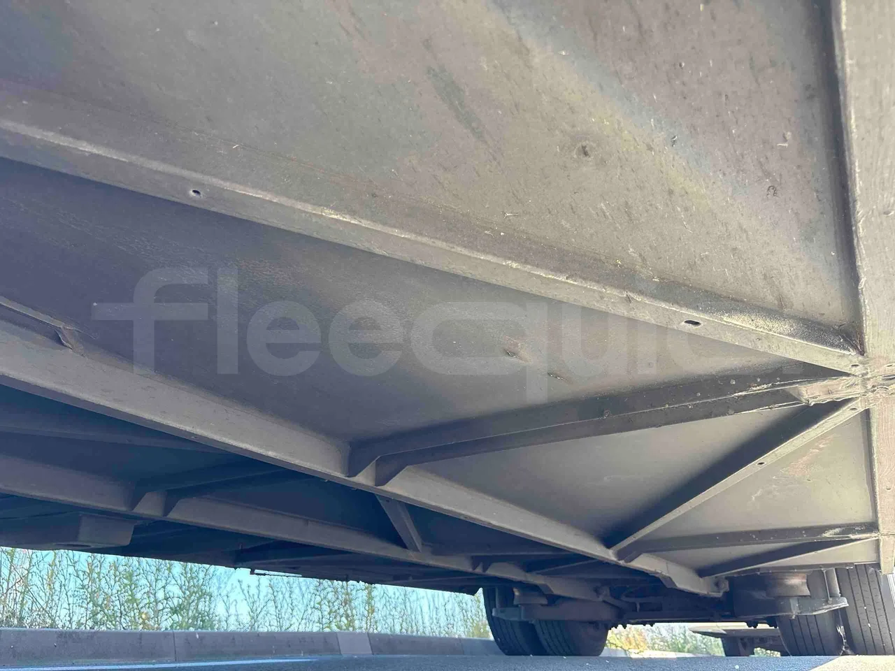 Setra S515 - central undercarriage photo