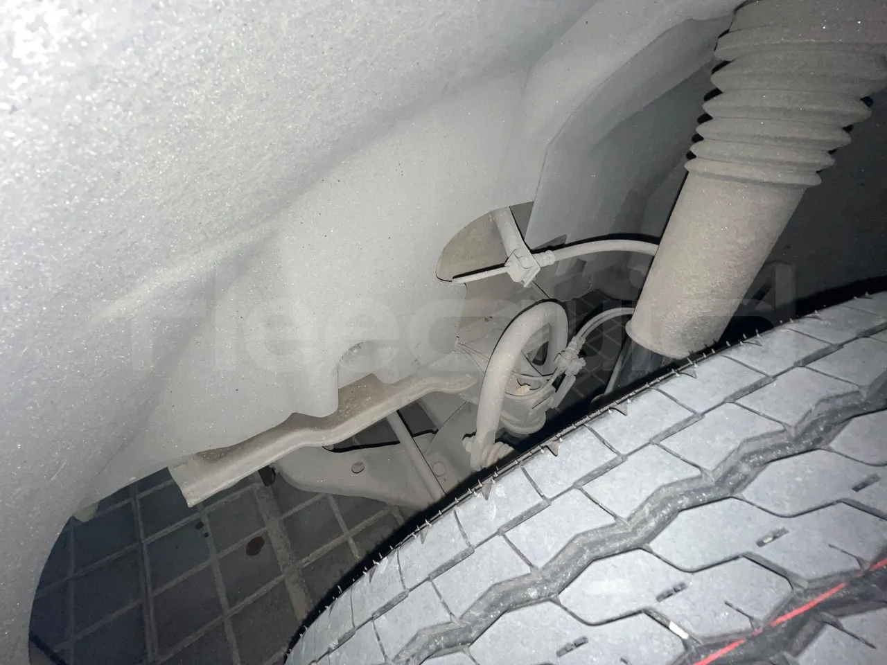 Mercedes-Benz Sprinter Noge - EUR6 - 140kW - 7.544m - front brake calipers left