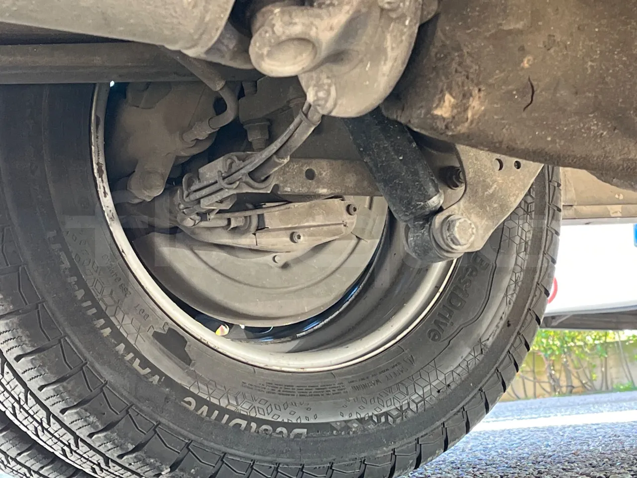 Mercedes-Benz Sprinter 519CDI - EUR5 - 140kW - 7.930m - axel 3 discs right